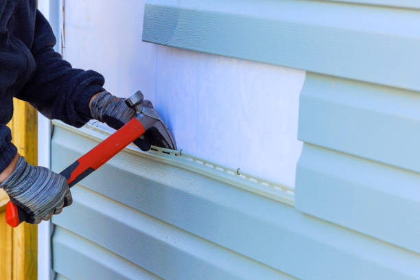 Trusted Storm Damage Siding Repair service in Greenville, FL - Creative Siding